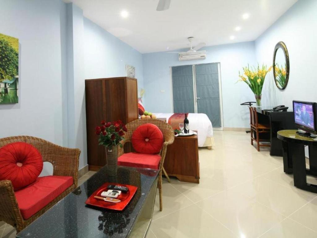 Khách sạn Serenity 2 3*